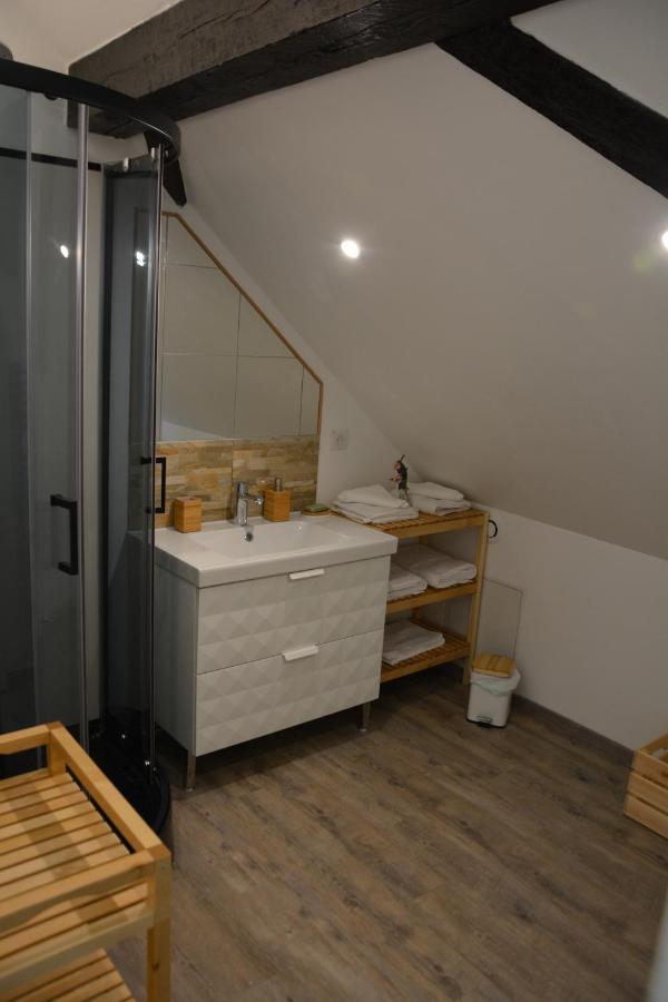 Ferme Les Iris Apartment Issenheim ภายนอก รูปภาพ
